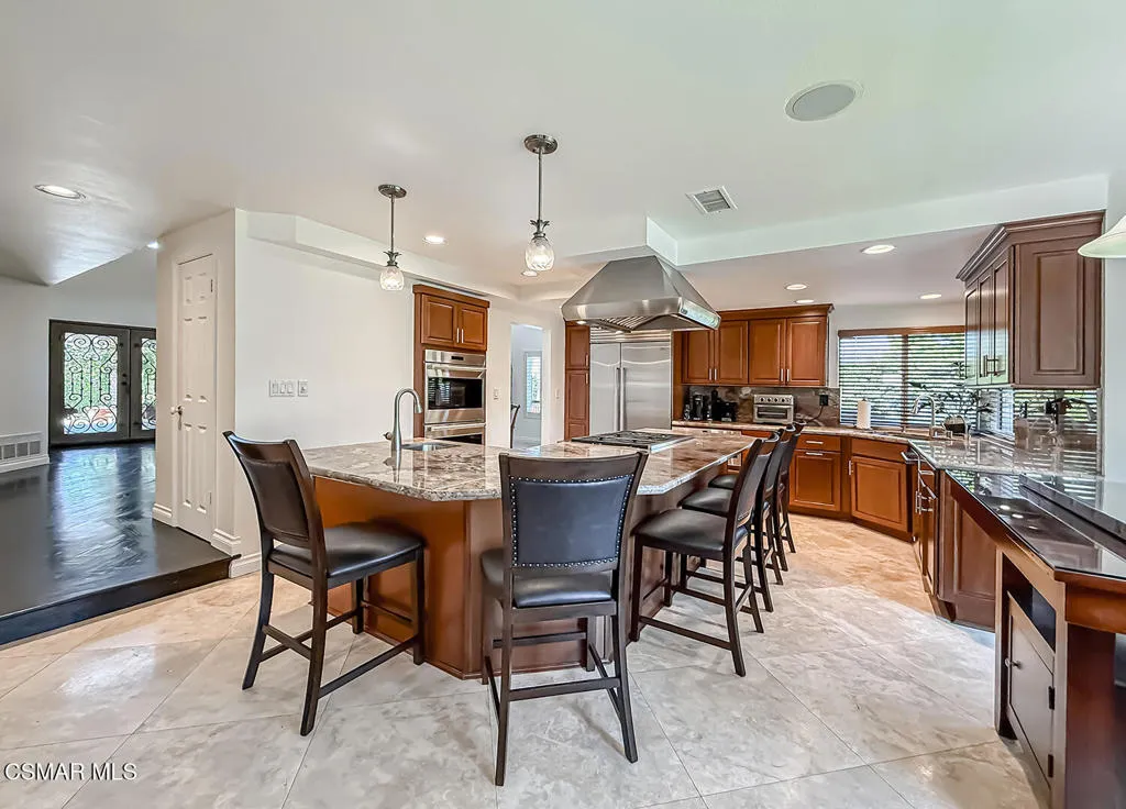 2848 Bayham Circle, Thousand Oaks, California 91362 home-pic-20