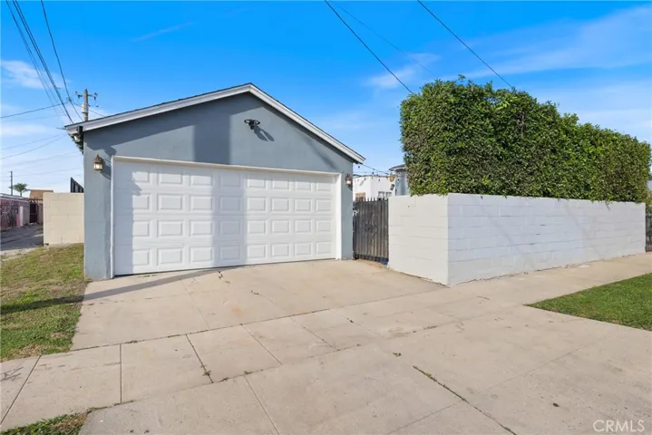 758 E 94th, Los Angeles, California 90002