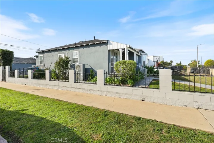 758 E 94th, Los Angeles, California 90002