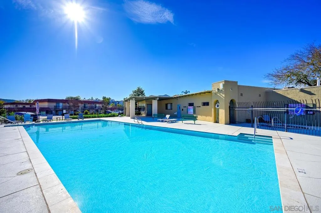 1630 Grandon Ave, San Marcos, California 92078 home-pic-29