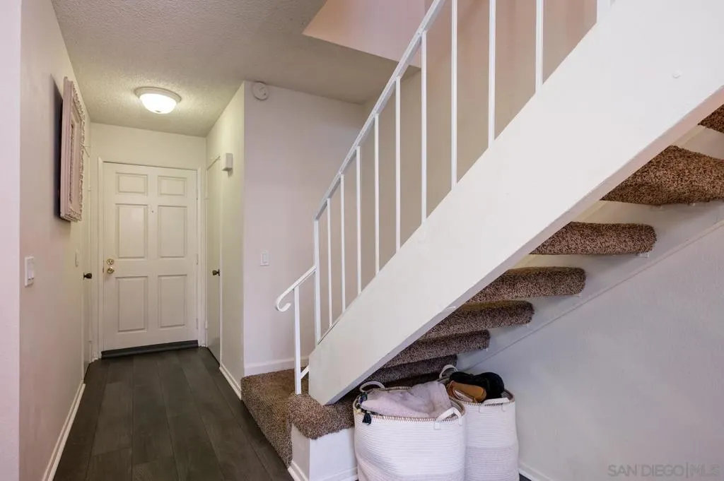 1630 Grandon Ave, San Marcos, California 92078 home-pic-10