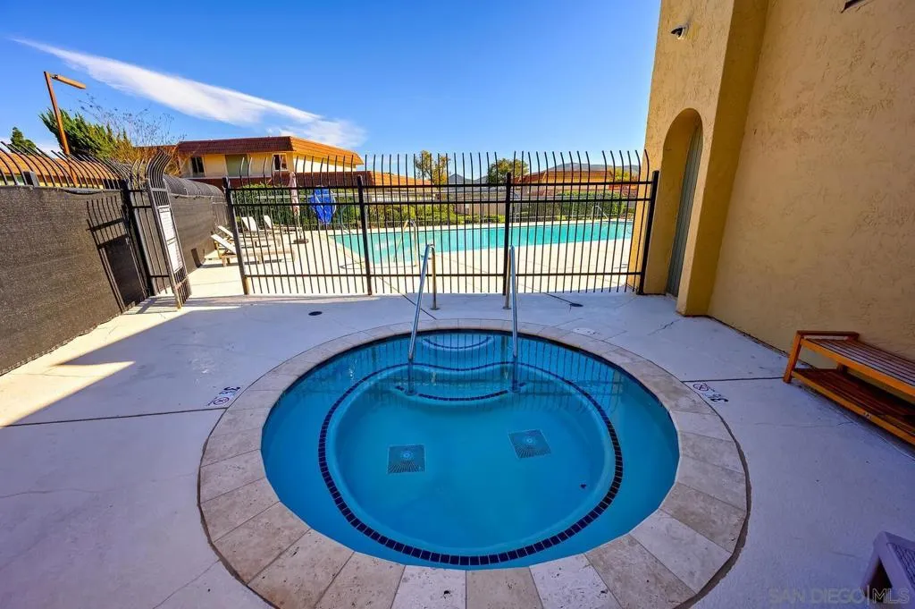 1630 Grandon Ave, San Marcos, California 92078 home-pic-30
