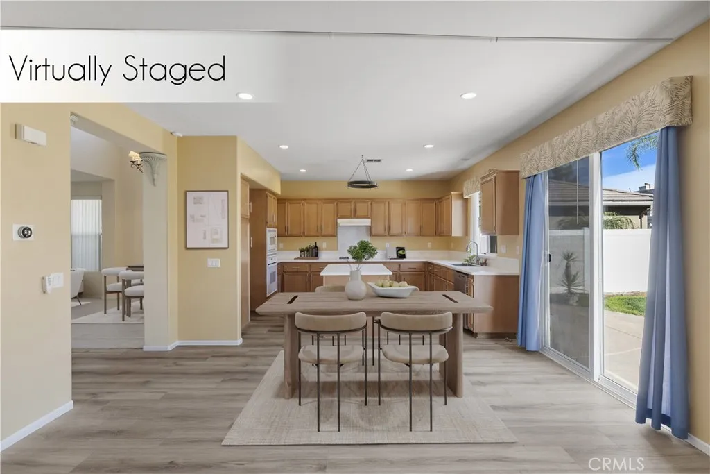 33586 Thyme Lane, Murrieta, California 92563 home-pic-10
