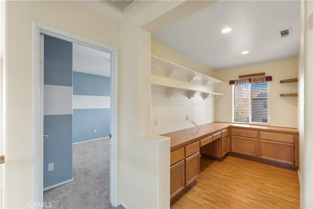 33586 Thyme Lane, Murrieta, California 92563 home-pic-26