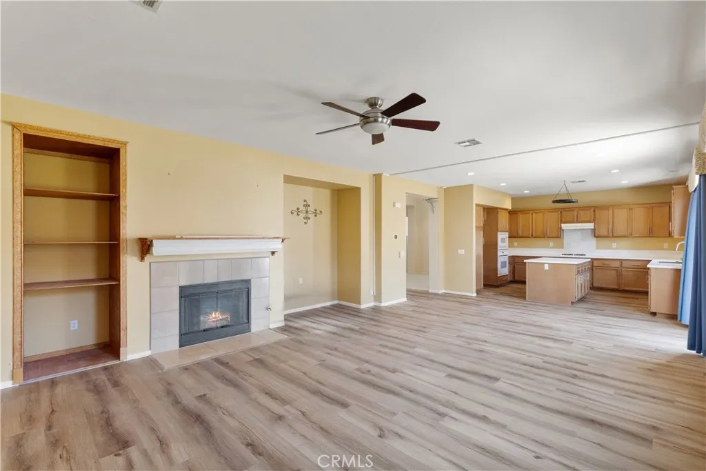 33586 Thyme Lane, Murrieta, California 92563 home-pic-7