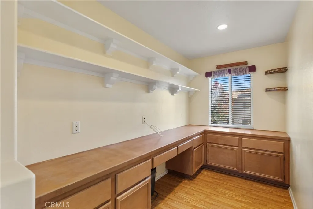 33586 Thyme Lane, Murrieta, California 92563 home-pic-27