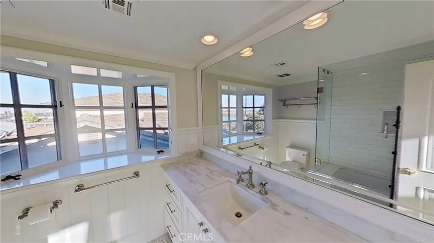 Bathroom 3 - Upstairs