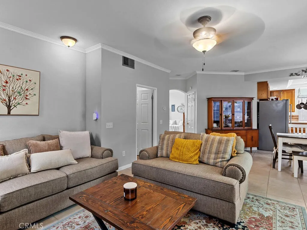 39815 Highbury Drive, Murrieta, California 92563 home-pic-15