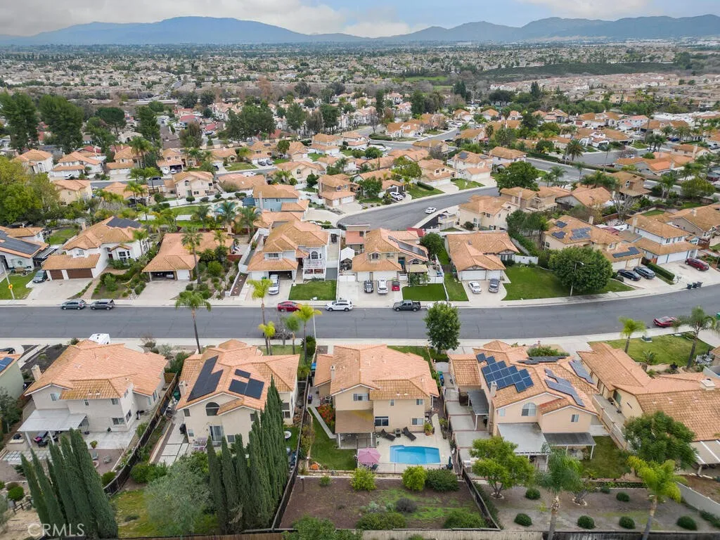 39815 Highbury Drive, Murrieta, California 92563 home-pic-49