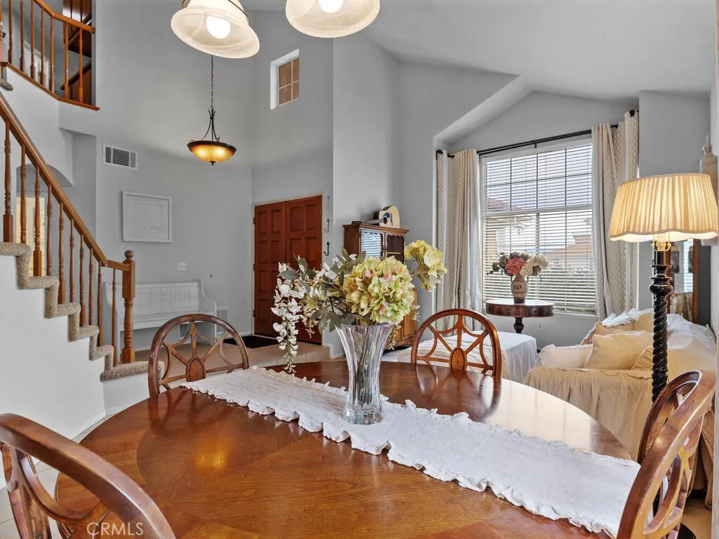 39815 Highbury Drive, Murrieta, California 92563 home-pic-13