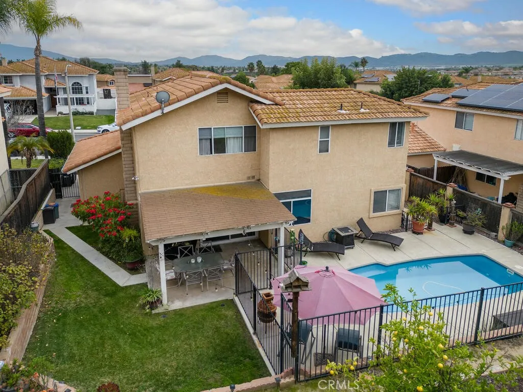 39815 Highbury Drive, Murrieta, California 92563 home-pic-46