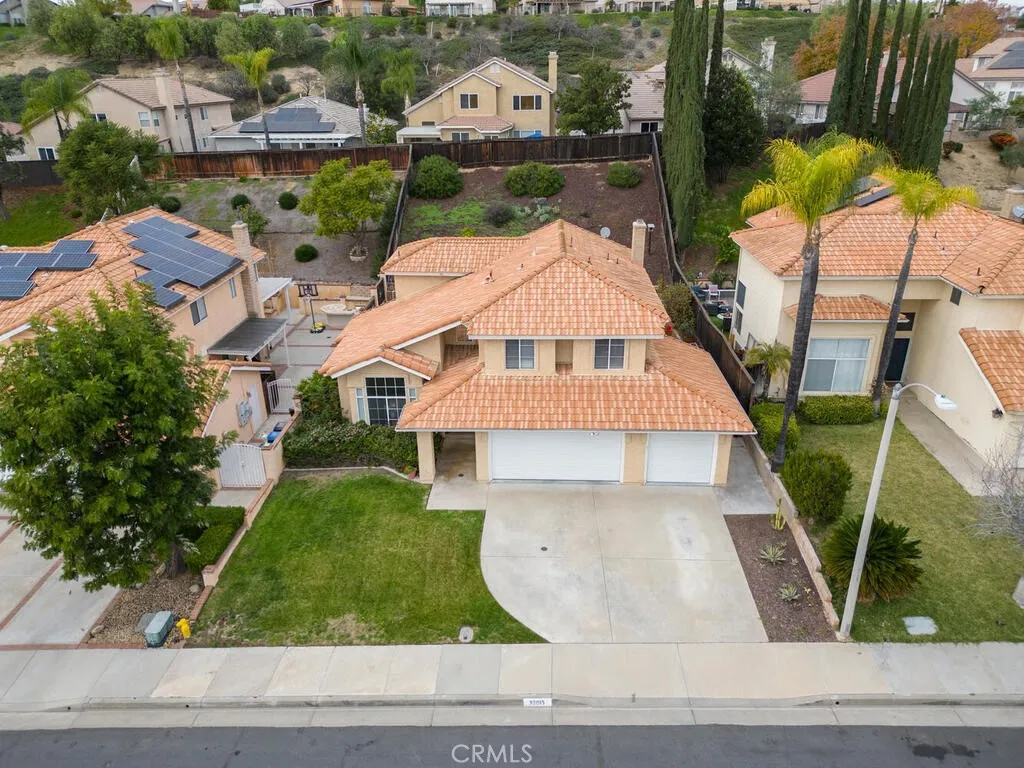 39815 Highbury Drive, Murrieta, California 92563 home-pic-5