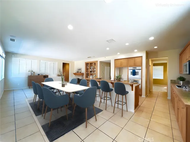 Virtually Staged Breakfast Nook