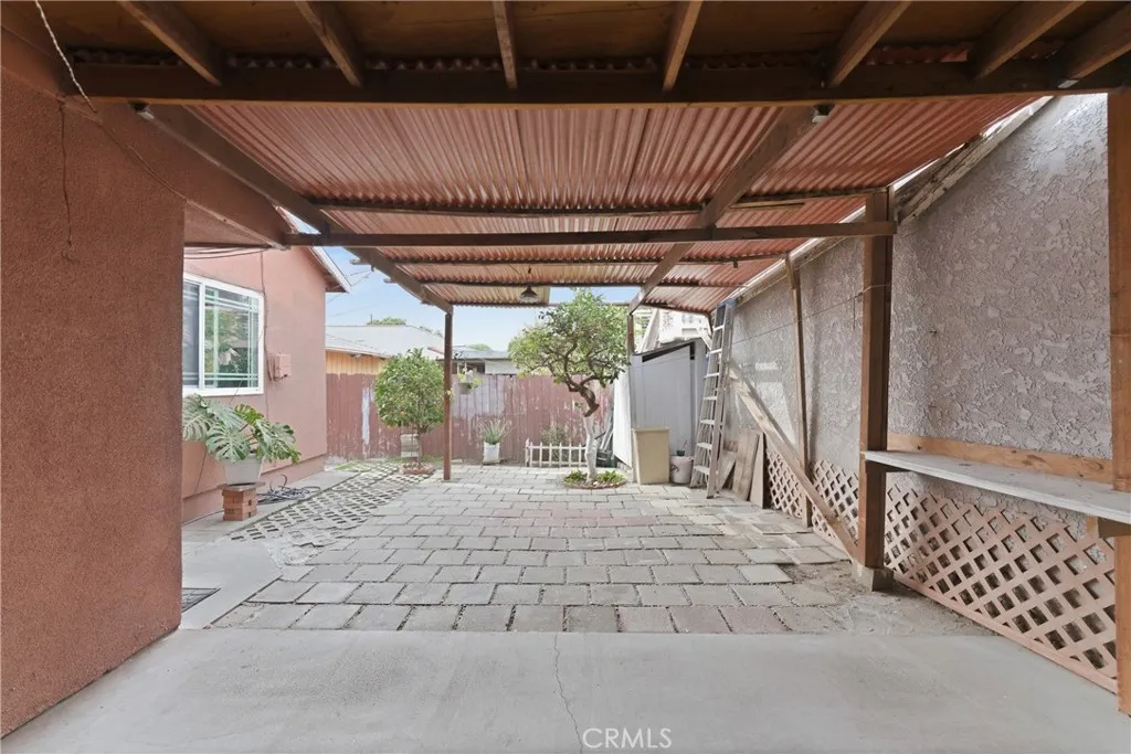27 W Pleasant, Long Beach, California 90805 home-pic-21