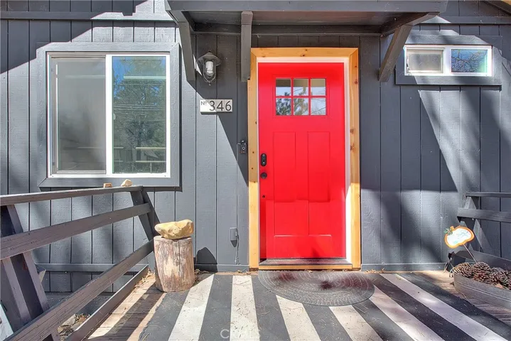 346 San Bernardino Avenue, Sugarloaf, California 92386 — photo 5