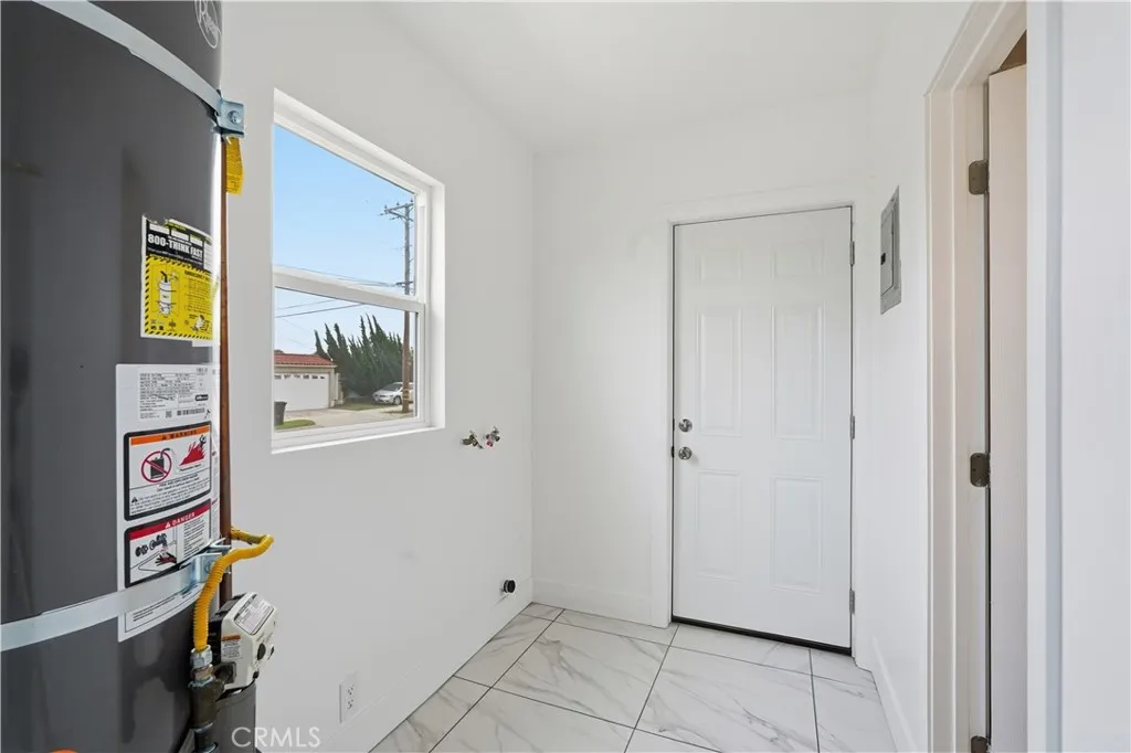 3100 W 78th Place, Los Angeles, California 90043 home-pic-30