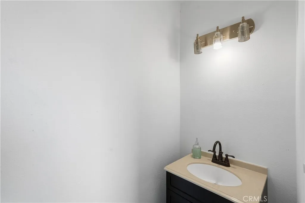 3100 W 78th Place, Los Angeles, California 90043 home-pic-32