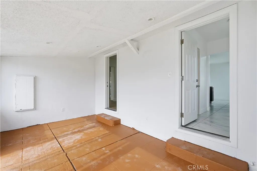 3100 W 78th Place, Los Angeles, California 90043 home-pic-33