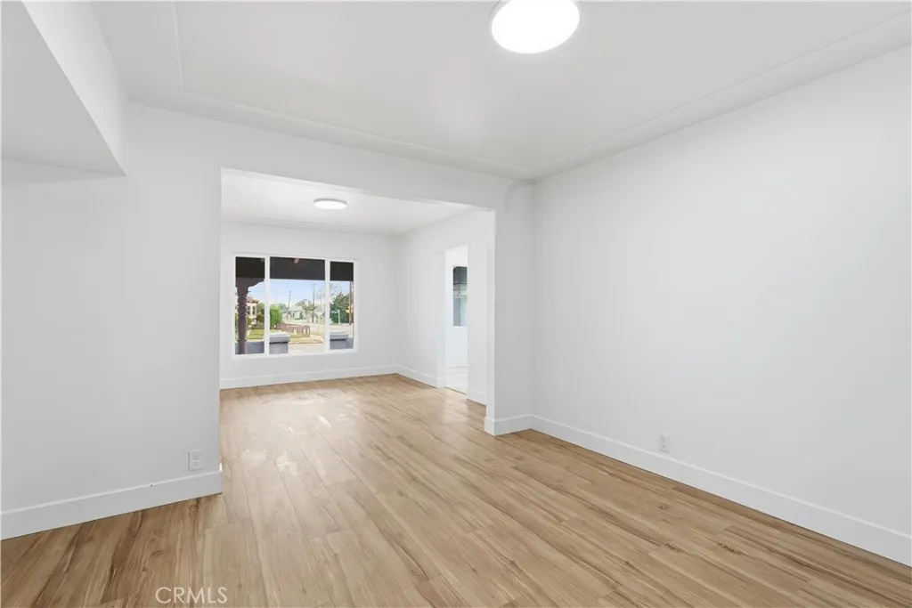 3100 W 78th Place, Los Angeles, California 90043 home-pic-11