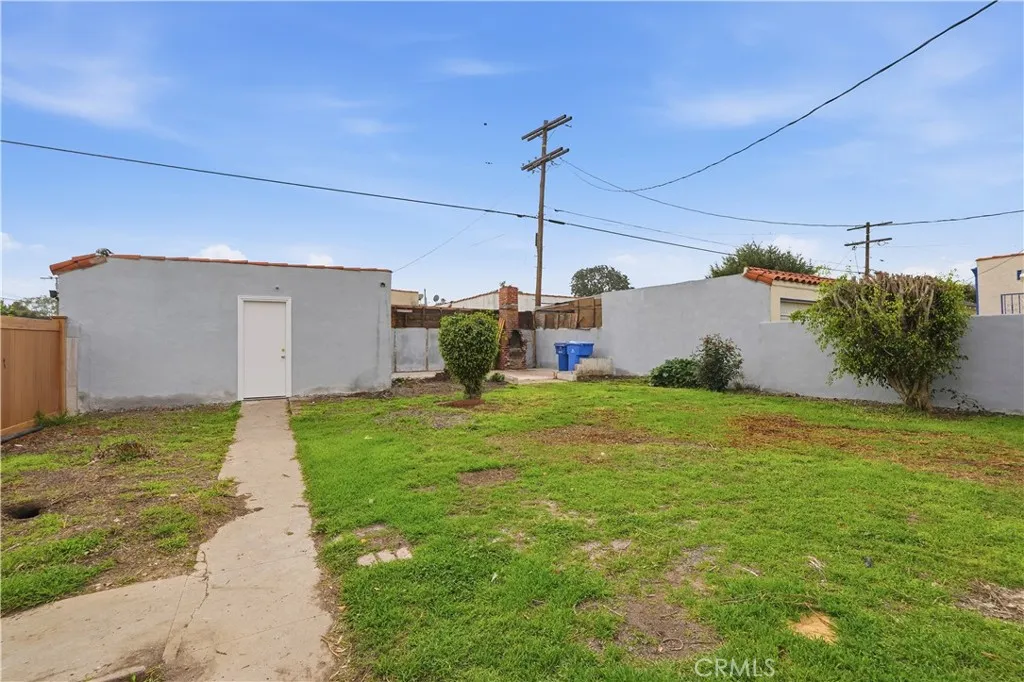 3100 W 78th Place, Los Angeles, California 90043 home-pic-36