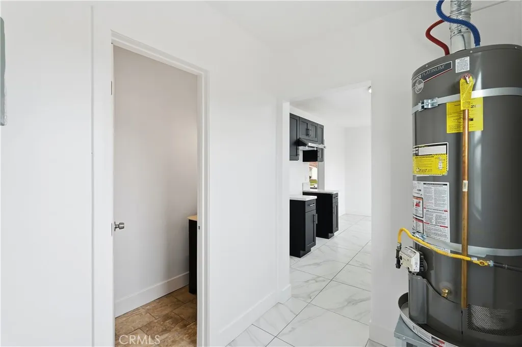 3100 W 78th Place, Los Angeles, California 90043 home-pic-31