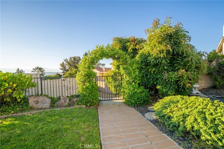 Entrance to lower backyard area