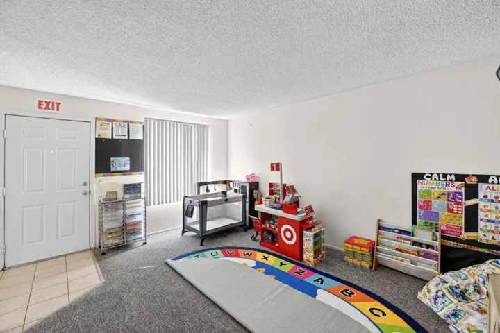 J1 - Entry/Living Room