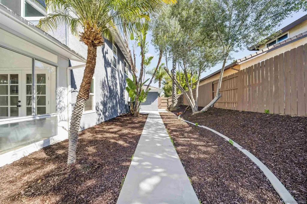 1513 Powell Rd, Oceanside, California 92056 home-pic-56