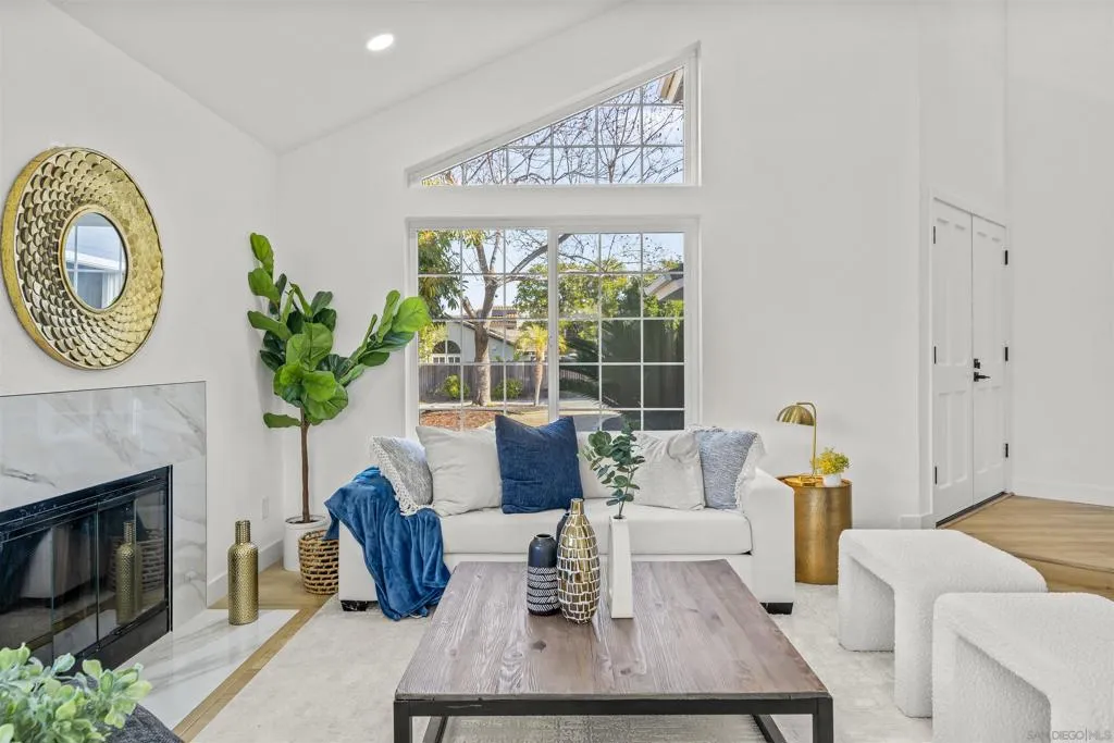 1513 Powell Rd, Oceanside, California 92056 home-pic-8