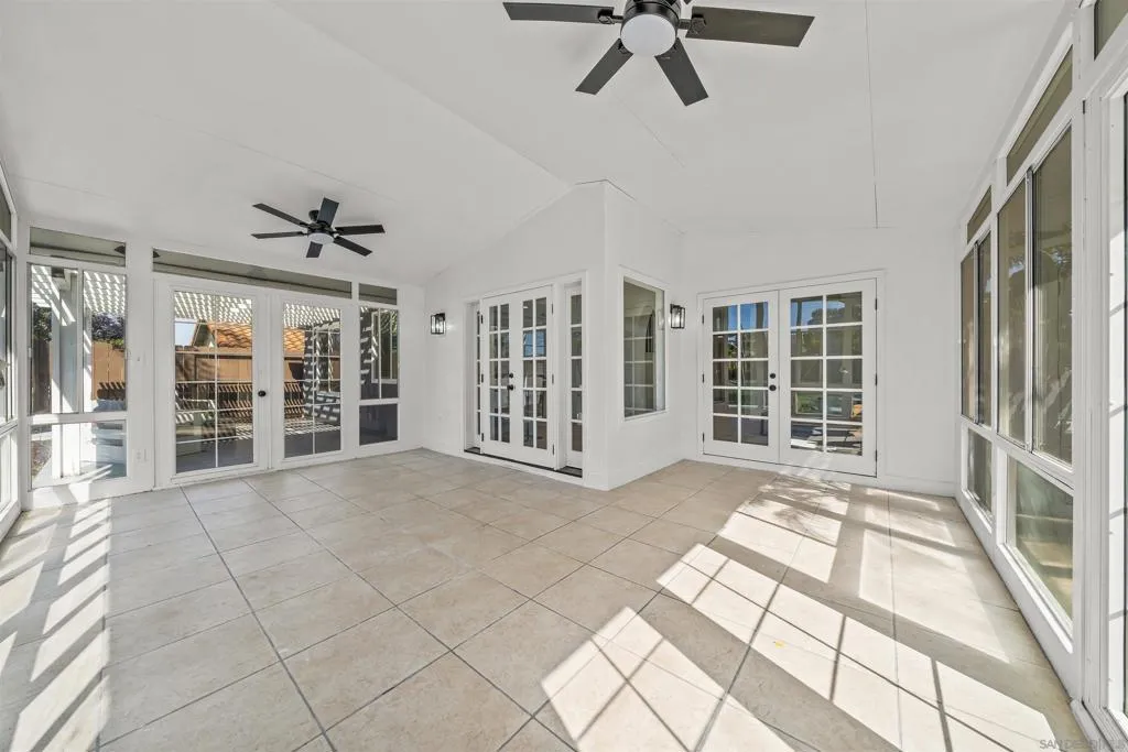 1513 Powell Rd, Oceanside, California 92056 home-pic-45