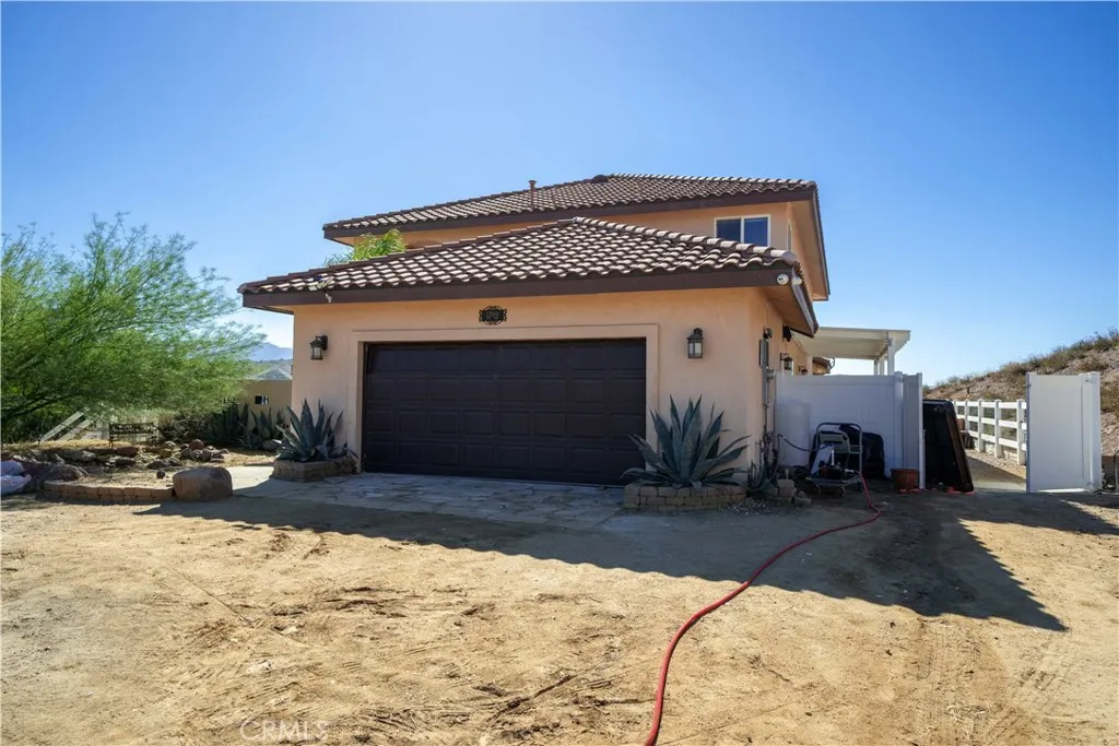 13560 Sego Rd., Agua Dulce, California 91390 home-pic-4