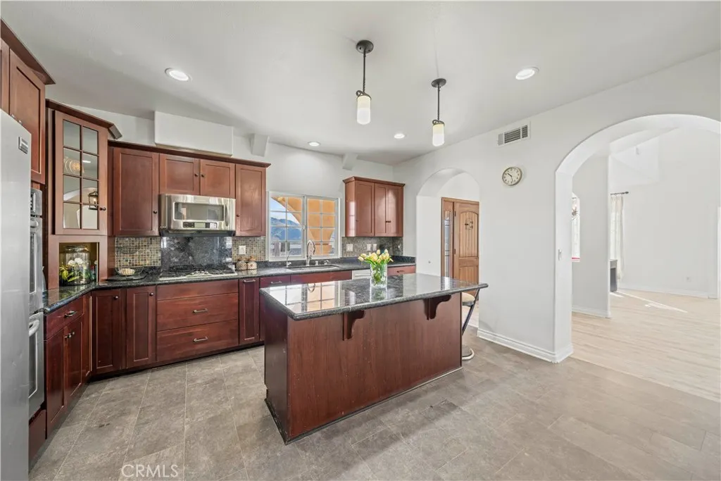 13560 Sego Rd., Agua Dulce, California 91390 home-pic-24