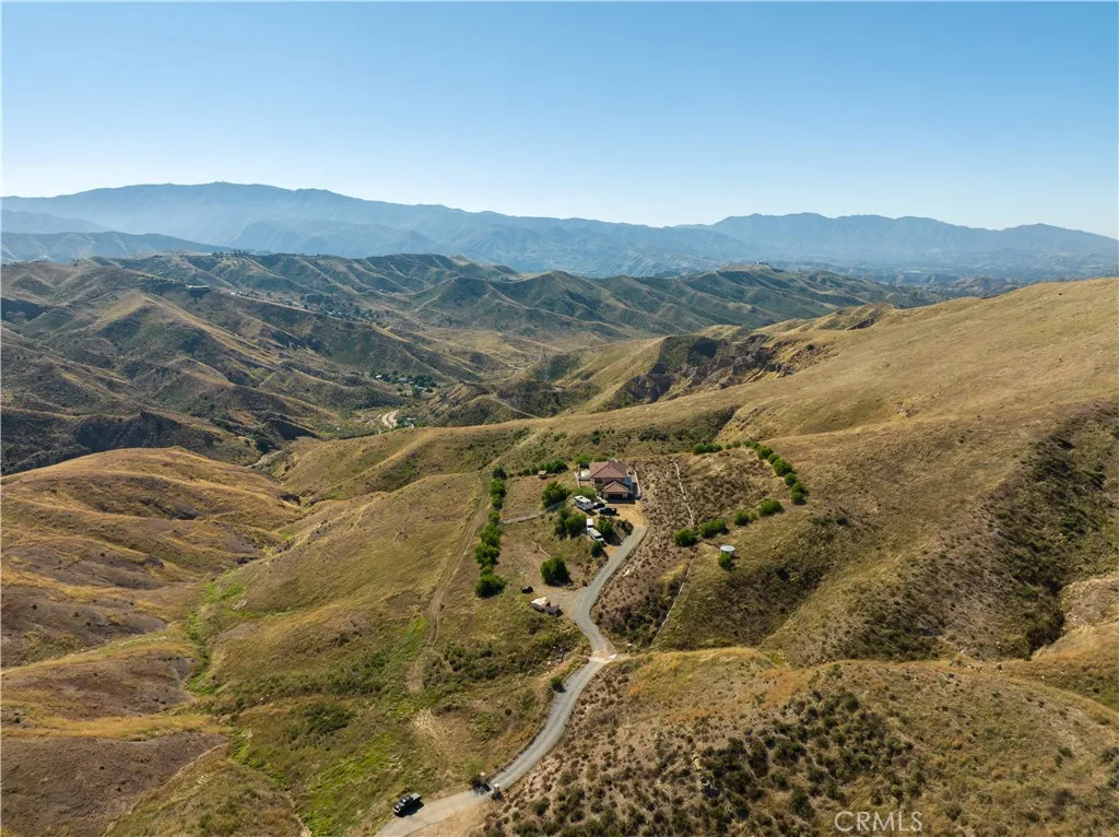 13560 Sego Rd., Agua Dulce, California 91390 home-pic-9