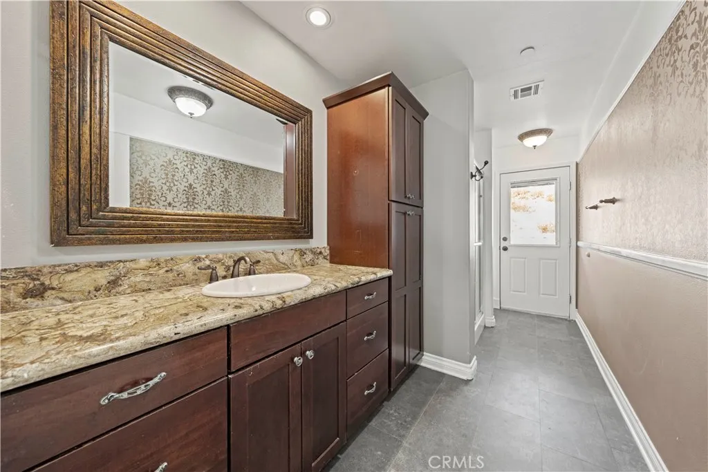 13560 Sego Rd., Agua Dulce, California 91390 home-pic-47