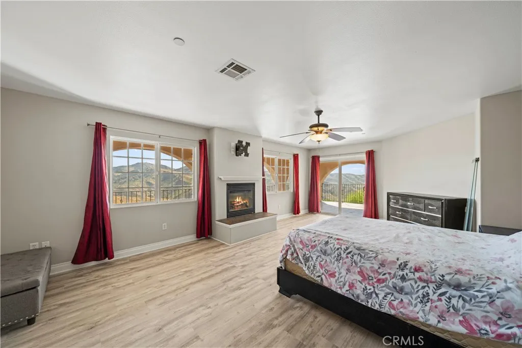 13560 Sego Rd., Agua Dulce, California 91390 home-pic-27