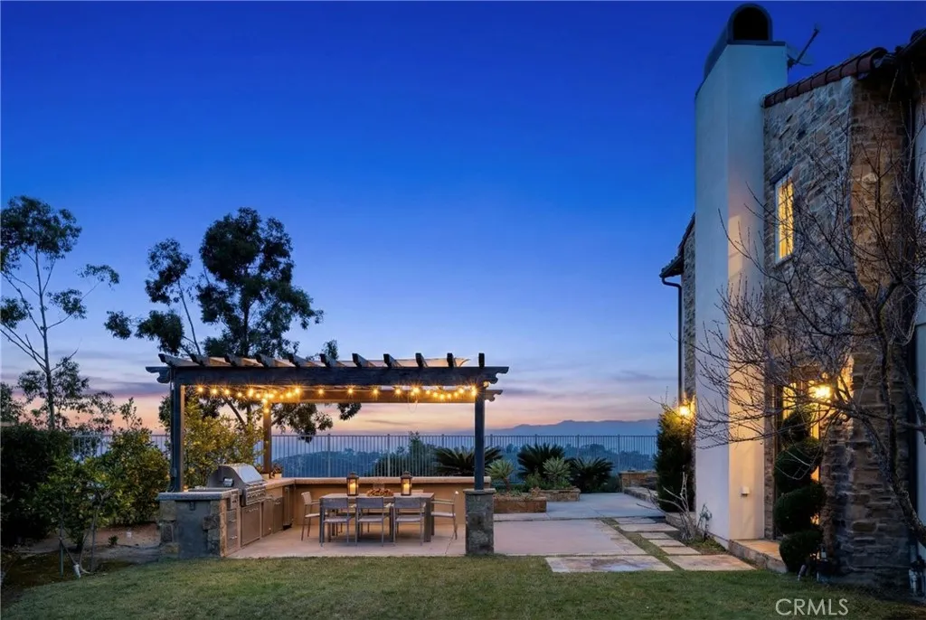 21 Sylvan, Irvine, California 92603 home-pic-45