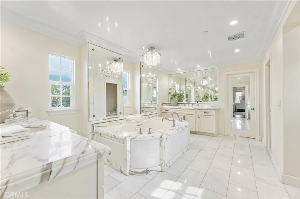 21 Sylvan, Irvine, California 92603 home-pic-38