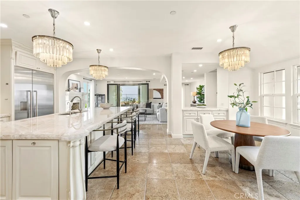 21 Sylvan, Irvine, California 92603 home-pic-21