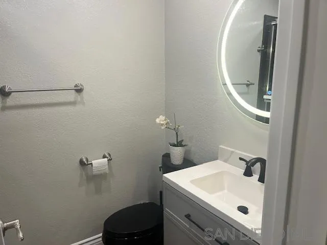 7123 Camino Degrazia 132, San Diego, California 92111 home-pic-22