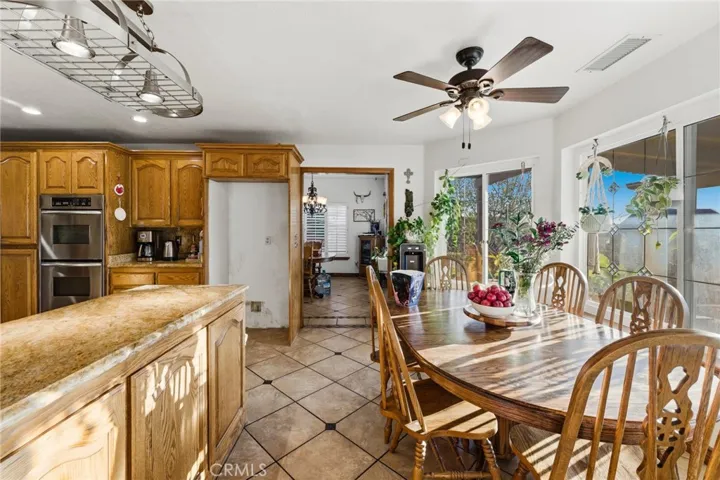 7464 Via Deldene, Highland, California 92346