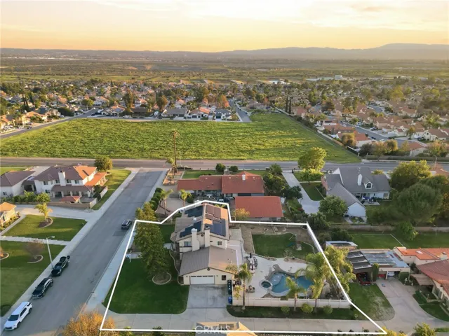 7464 Via Deldene, Highland, California 92346