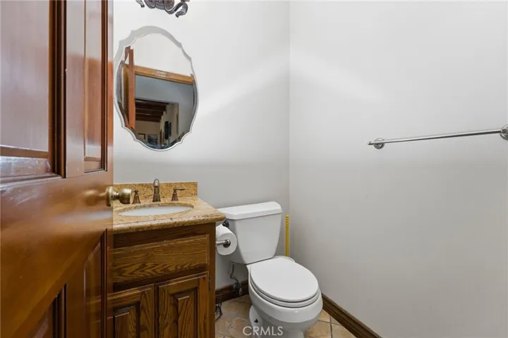 7464 Via Deldene, Highland, California 92346