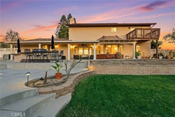 7464 Via Deldene, Highland, California 92346
