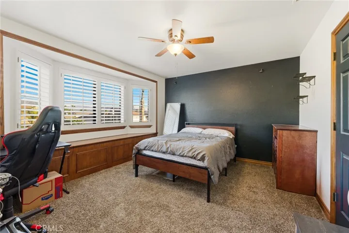 7464 Via Deldene, Highland, California 92346