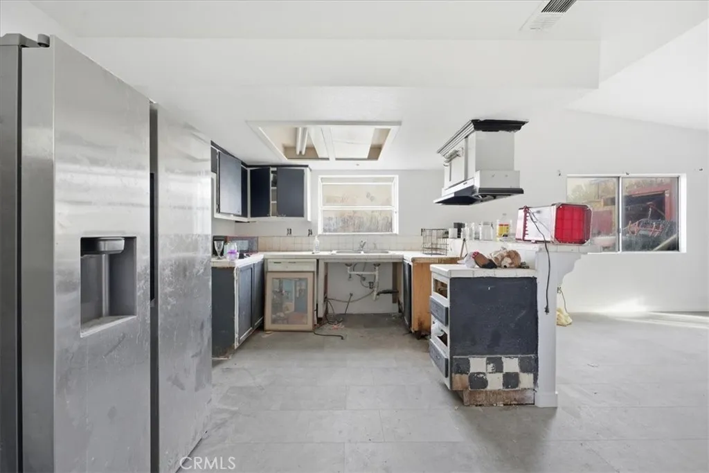 13390 Avenida Hermosa, Desert Hot Springs, California 92240 home-pic-14