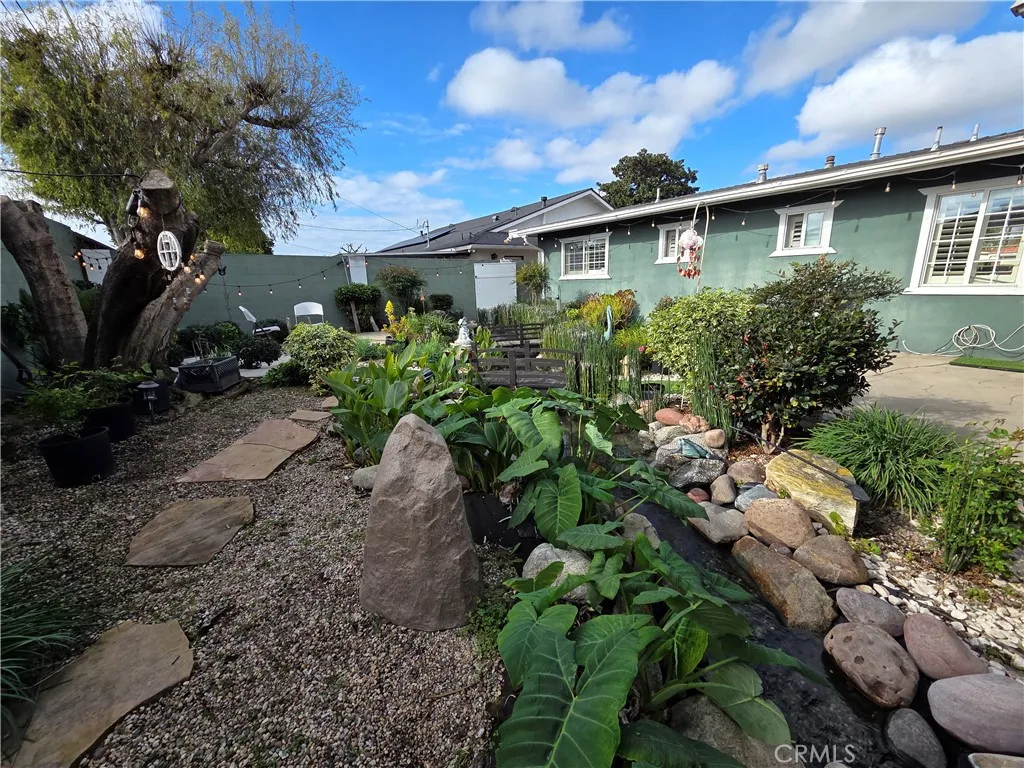 7822 Rhine, Huntington Beach, California 92647 home-pic-19