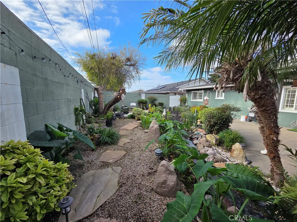 7822 Rhine, Huntington Beach, California 92647 home-pic-20