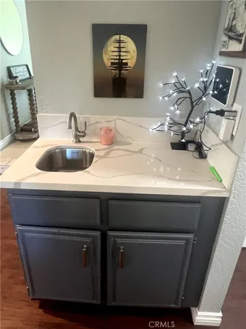 Wet Bar