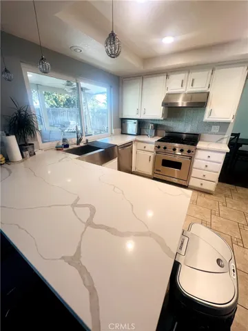 Kitchen 3