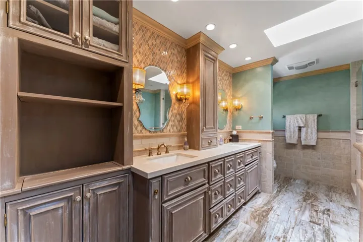 Primary Bath Vanity custom cabinets 2 Sinks